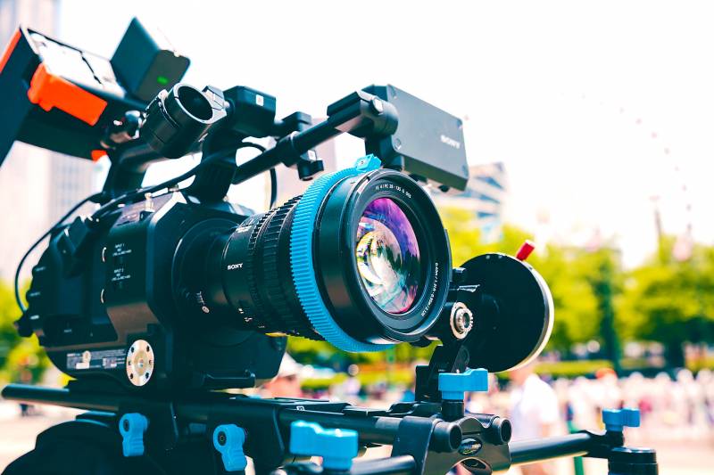 film entreprise avignon paca motion design pas cher clip video